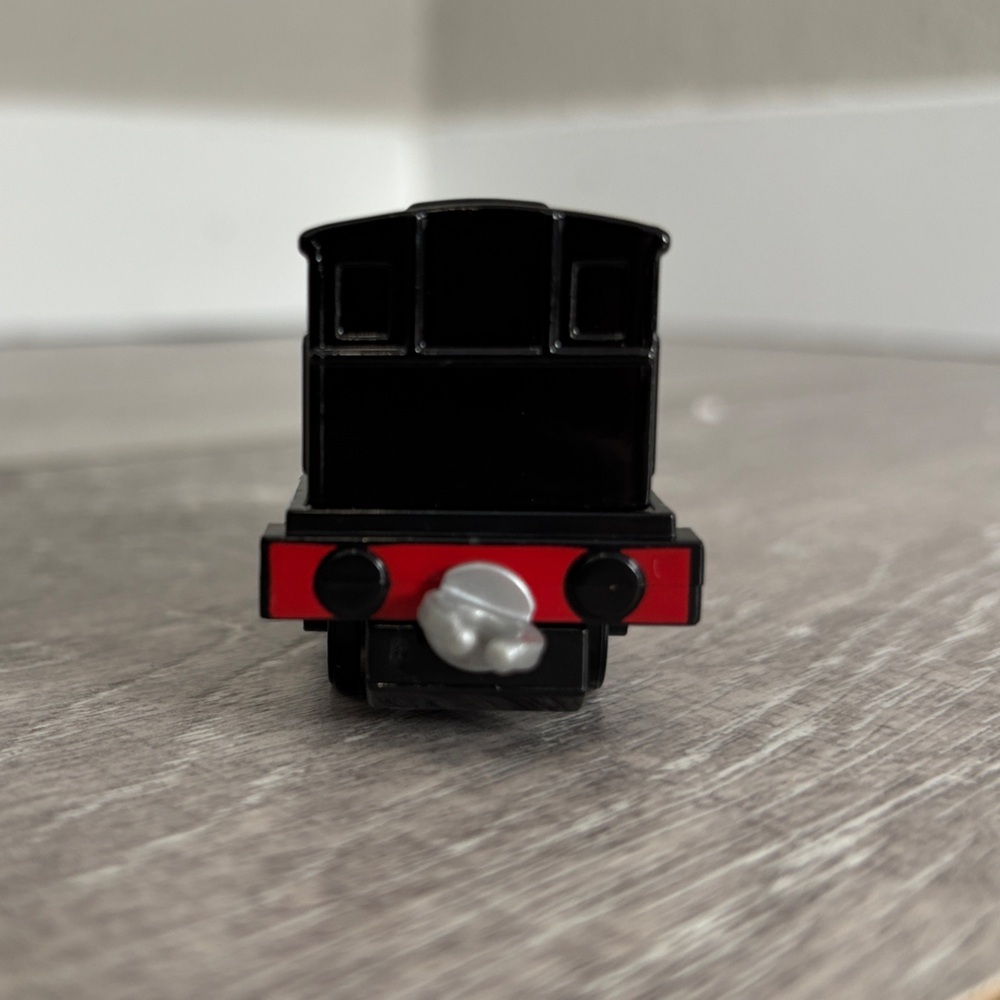Thomas & Friends Diesel - Picture 4 of 8
